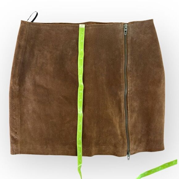 BLANKNYC Zip Suede Miniskirt In Caramel Macchiato Size 29 NEW - Picture 8 of 11